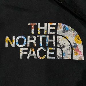 The North Face Hoodie Medium